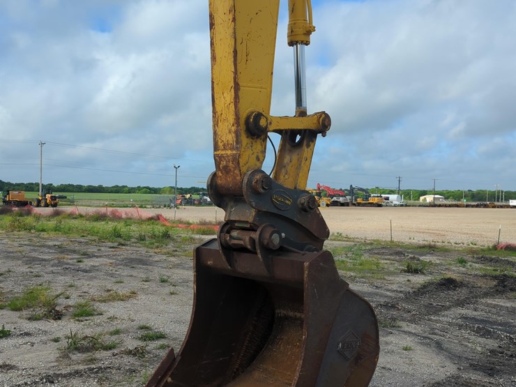 2022-komatsu-pc360-lc-11-image-7