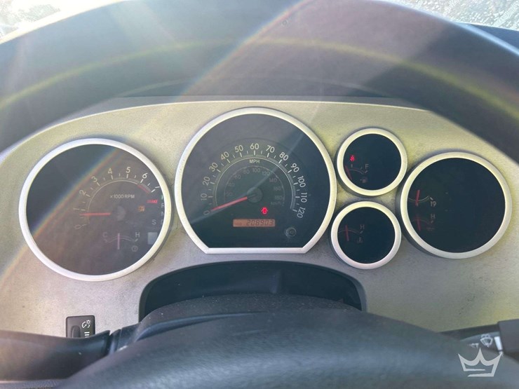 2007-toyota-tundra-image-13
