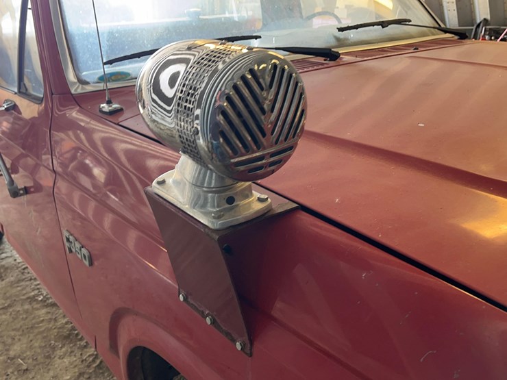 1984-ford-f350-image-15