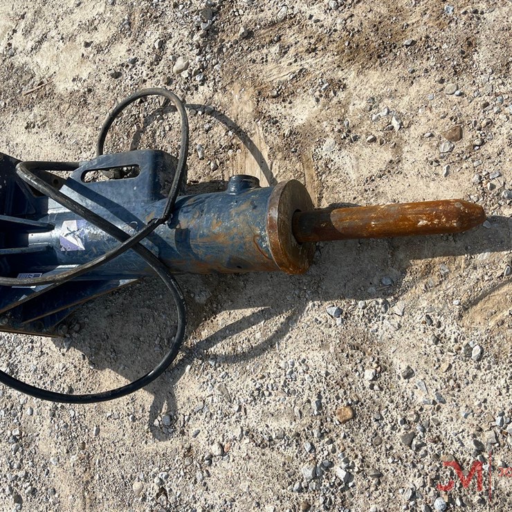 HYDRAULICHAMMER / BREAKER EXCAVATOR ATTACHMENT