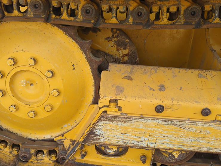 2022-deere-450-lt-image-9