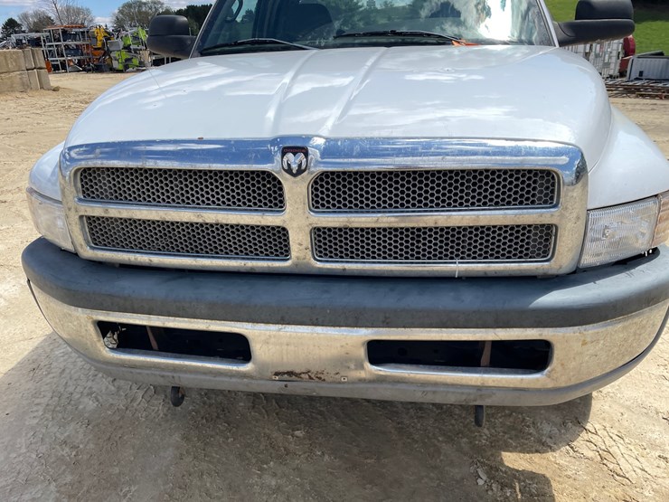 2001-dodge-ram-2500-image-11