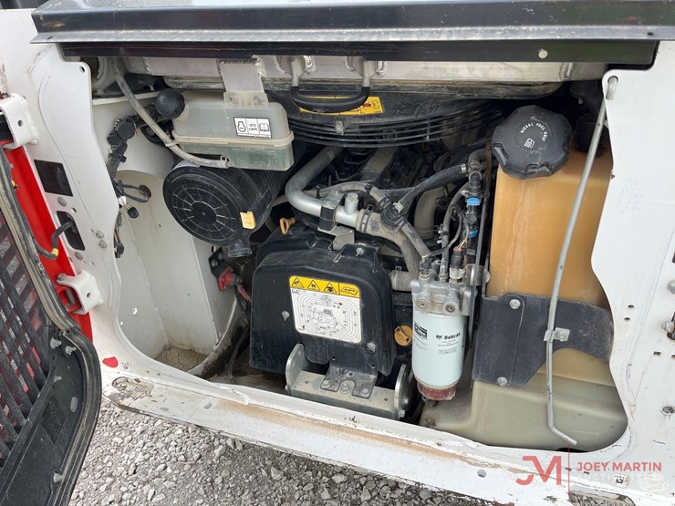 2022-bobcat-t76-image-8