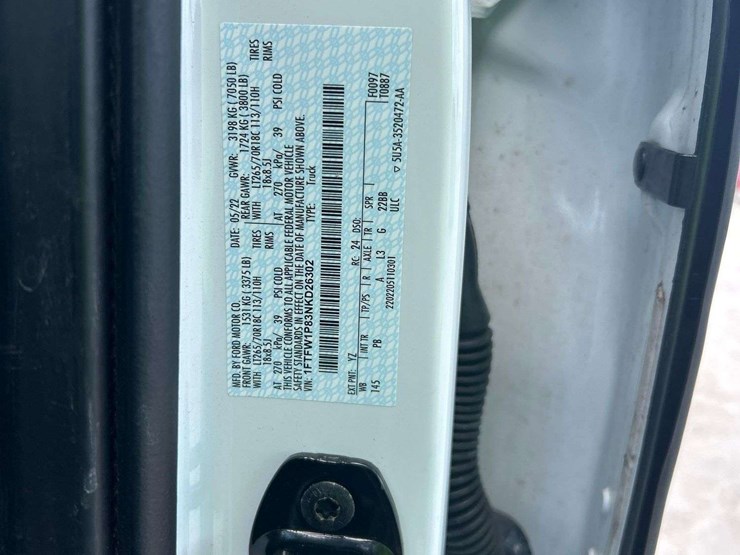2022-ford-f150-image-5