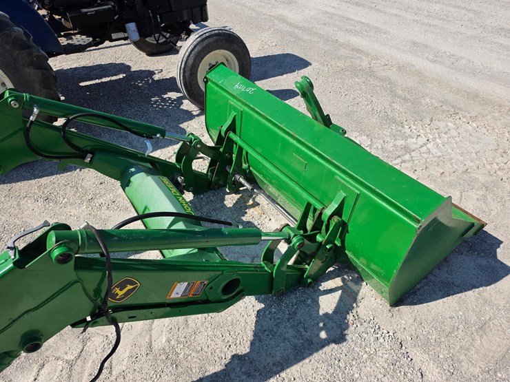 2019-john-deere-520m-image-9