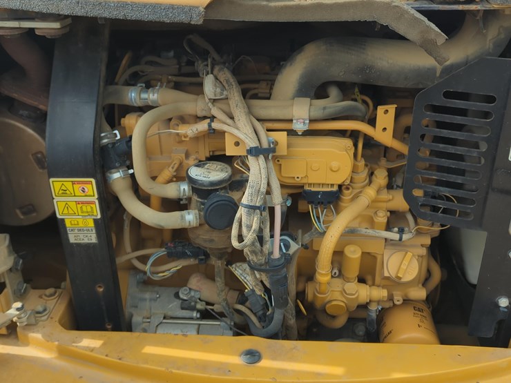 2021-caterpillar-305e2-image-12