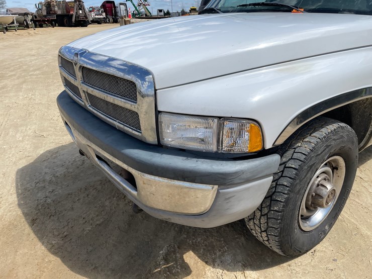 2001-dodge-ram-2500-image-10