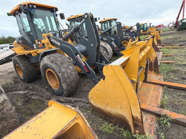 2023-deere-644p-image-2
