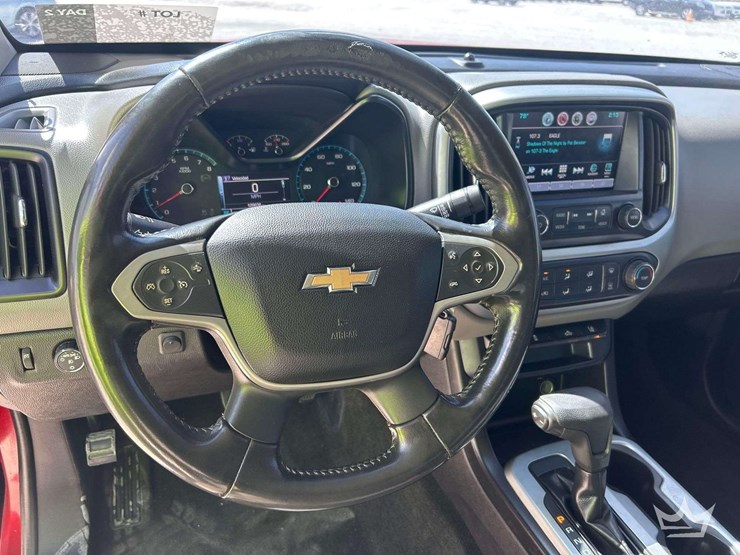 2016-chevrolet-colorado-image-10