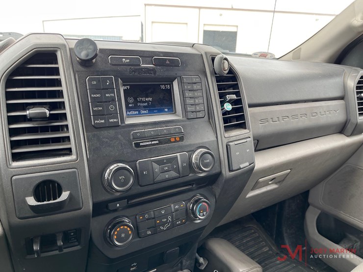 2018-ford-f350-sd-image-16