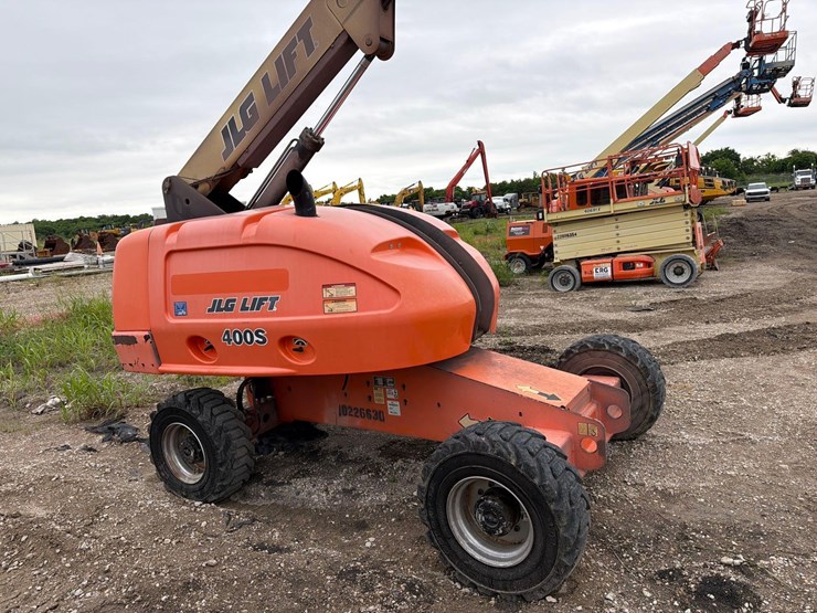 jlg-400s-image-5