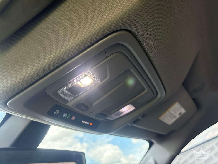 2020-chevrolet-silverado-1500-image-24