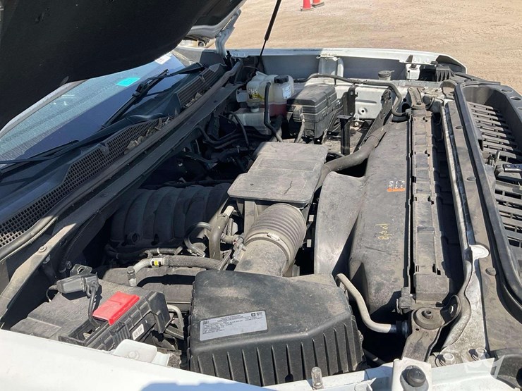 2020-chevrolet-silverado-2500-image-9