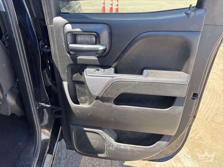 2014-chevrolet-silverado-1500-image-24