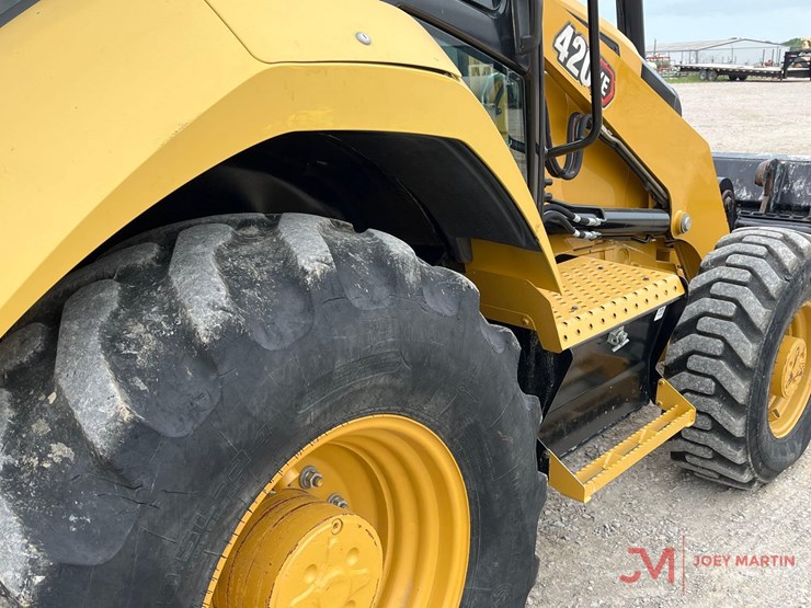 2021-caterpillar-420-xe-image-17