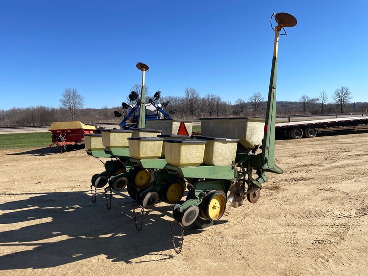 john-deere-7000-image-5