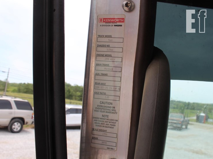 2012-kenworth-t660-image-14