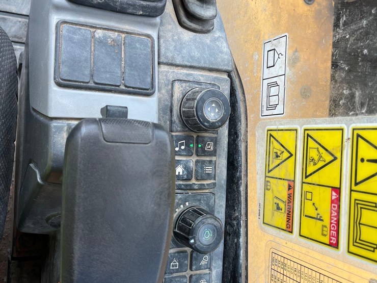 2022-caterpillar-308-cr-image-19