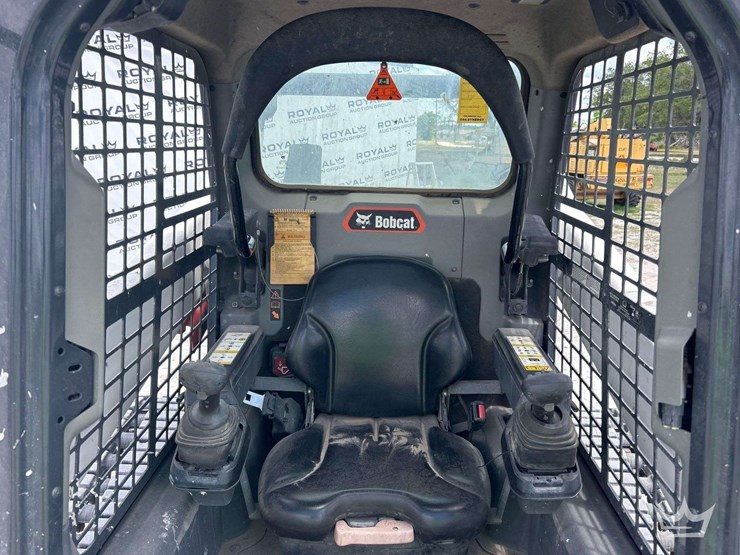 2023-bobcat-t76-image-11
