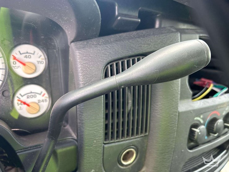 2003-dodge-ram-1500-image-17