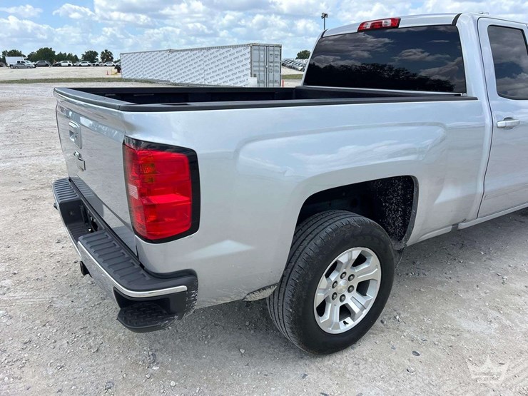 2018-chevrolet-silverado-1500-image-8