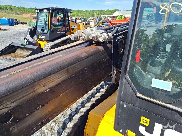 2024-jcb-3ts-8t-image-30