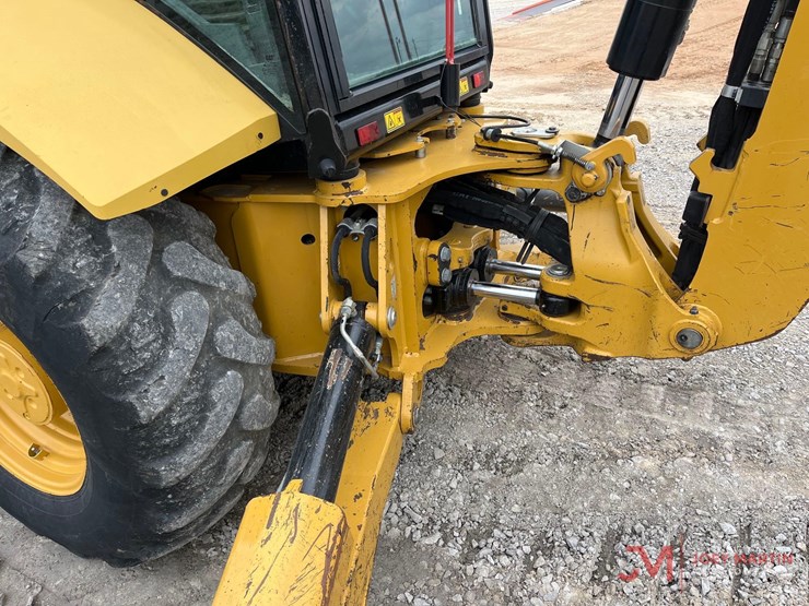 2021-caterpillar-420-xe-image-12