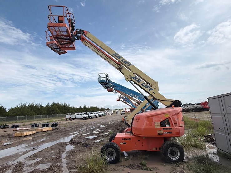 jlg-400s-image-1