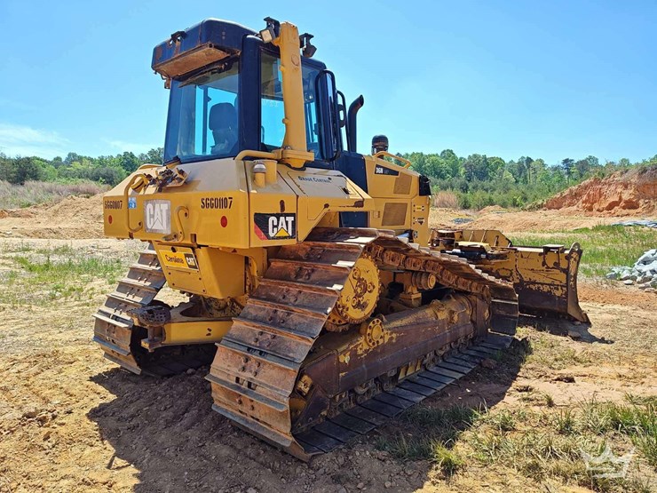2019-caterpillar-d6n-lgp-image-3