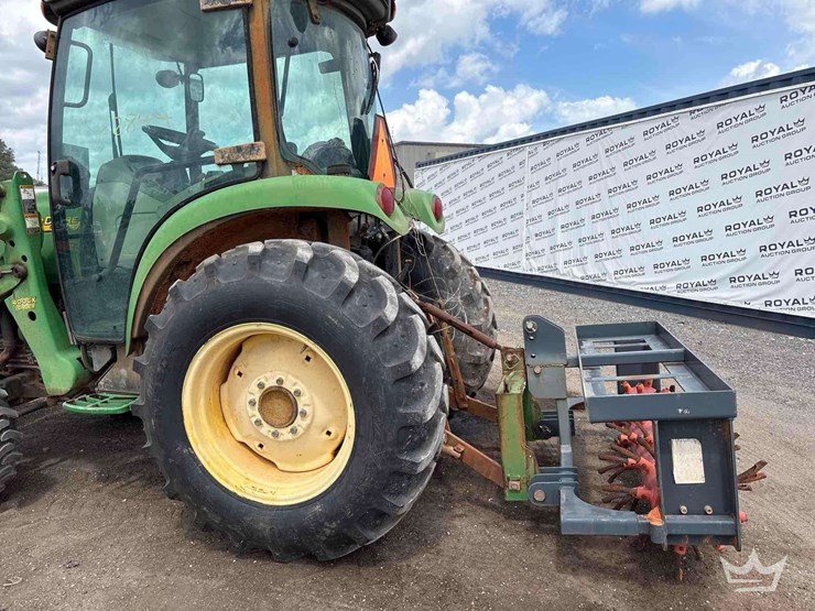 2010-john-deere-4720-image-25