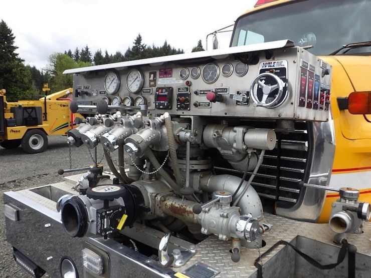 1995-ford-l9000-image-20