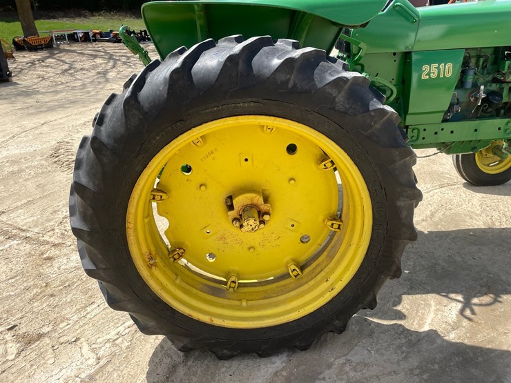 john-deere-2510-image-94