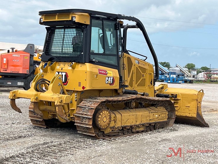 2022-caterpillar-d3-image-3