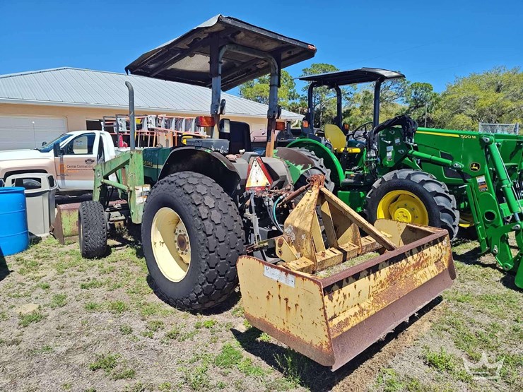 2001-john-deere-5310-image-11