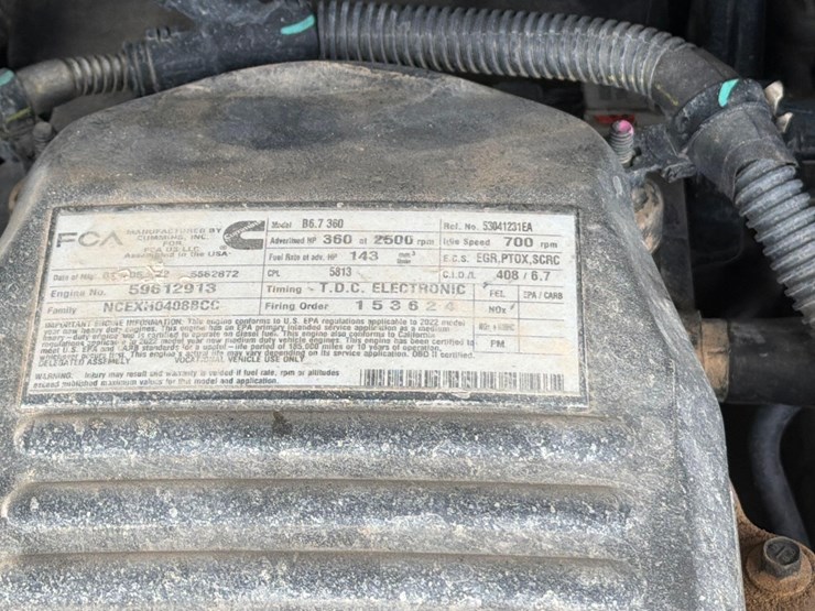 2022-dodge-3500-image-31