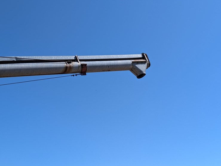 #5460-•-hutchinson-portable-grain-auger-image-7