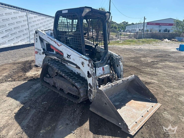 2020-bobcat-t450-image-2