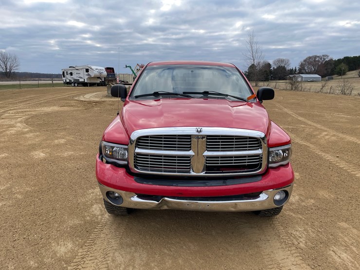 2003-dodge-ram-1500-image-2