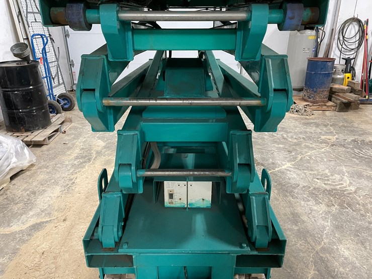 #303-•-2008-en-systems-co.-en8l06-electric-tracked-scissor-lift-image-27