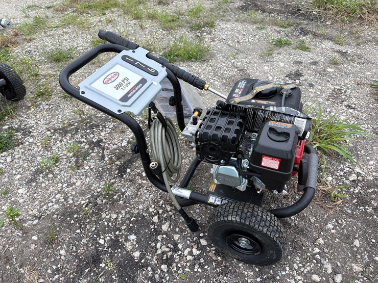 new-simpson-208cc-megashot-ms61043-3000psi-pressure-washer-image-2