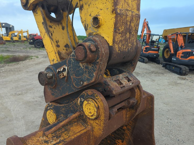 2022-komatsu-pc360-lc-11-image-7