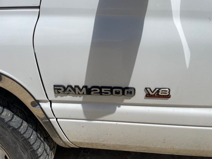 2001-dodge-ram-2500-image-9