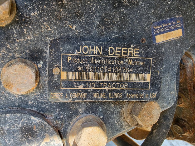 2004-deere-110-image-8