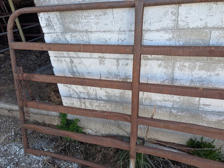 #5477-•-heavy-duty-cattle-gate-image-3