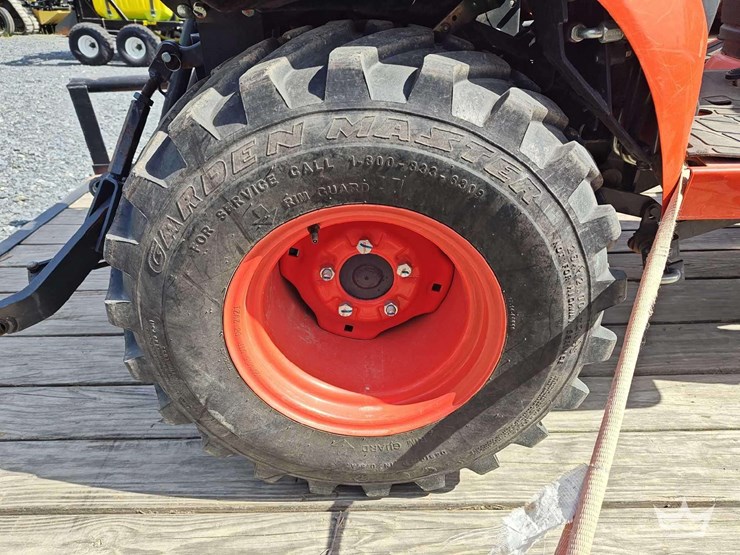 2021-kubota-bx2680-image-17