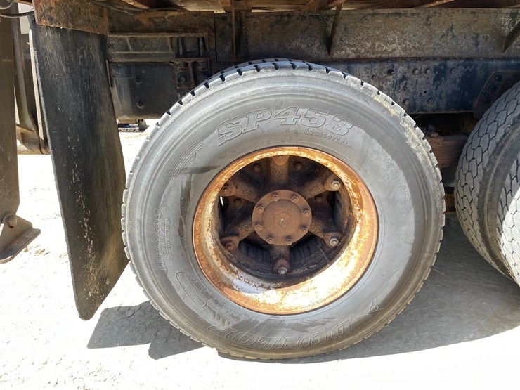 1994-ford-l8000-image-89