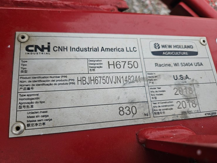 2018-new-holland-h6750-image-4