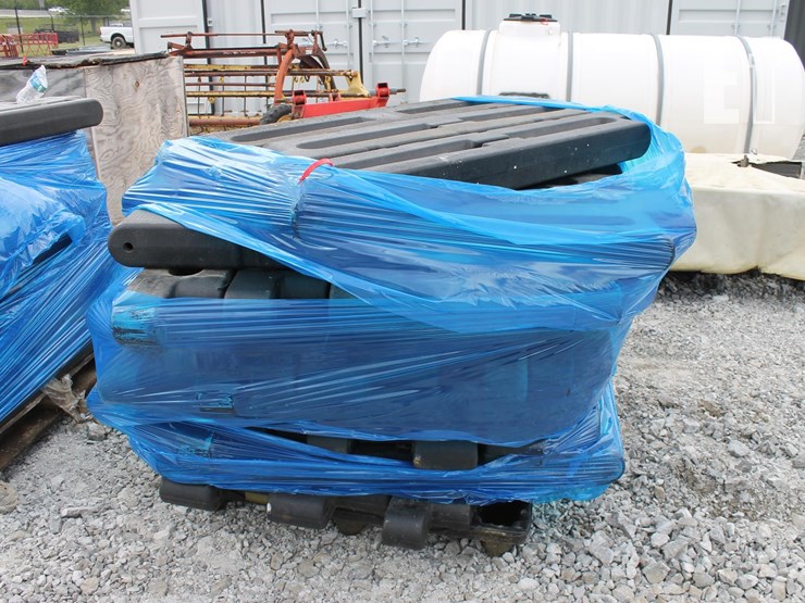 pallet-of-raised-beds-image-1