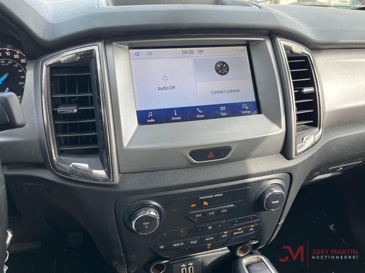 2021-ford-ranger-xlt-image-15