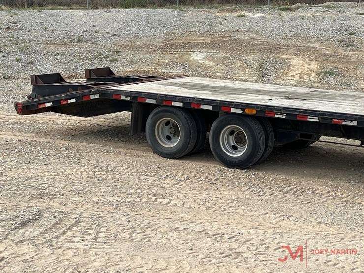 2007-pj-26'+5'-dovetail-gooseneck-trailer-image-3